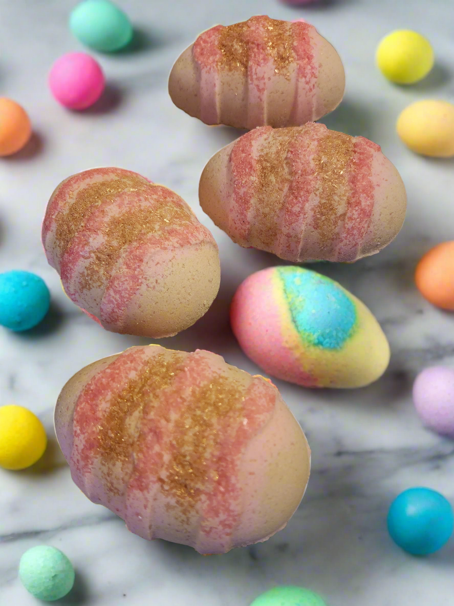 Easter Egg Bath bomb - Scented Brown Sugar Fig / Smoked Vanilla
